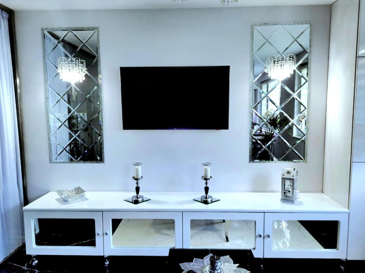 Apartament Glamour Gniezno Esterno foto